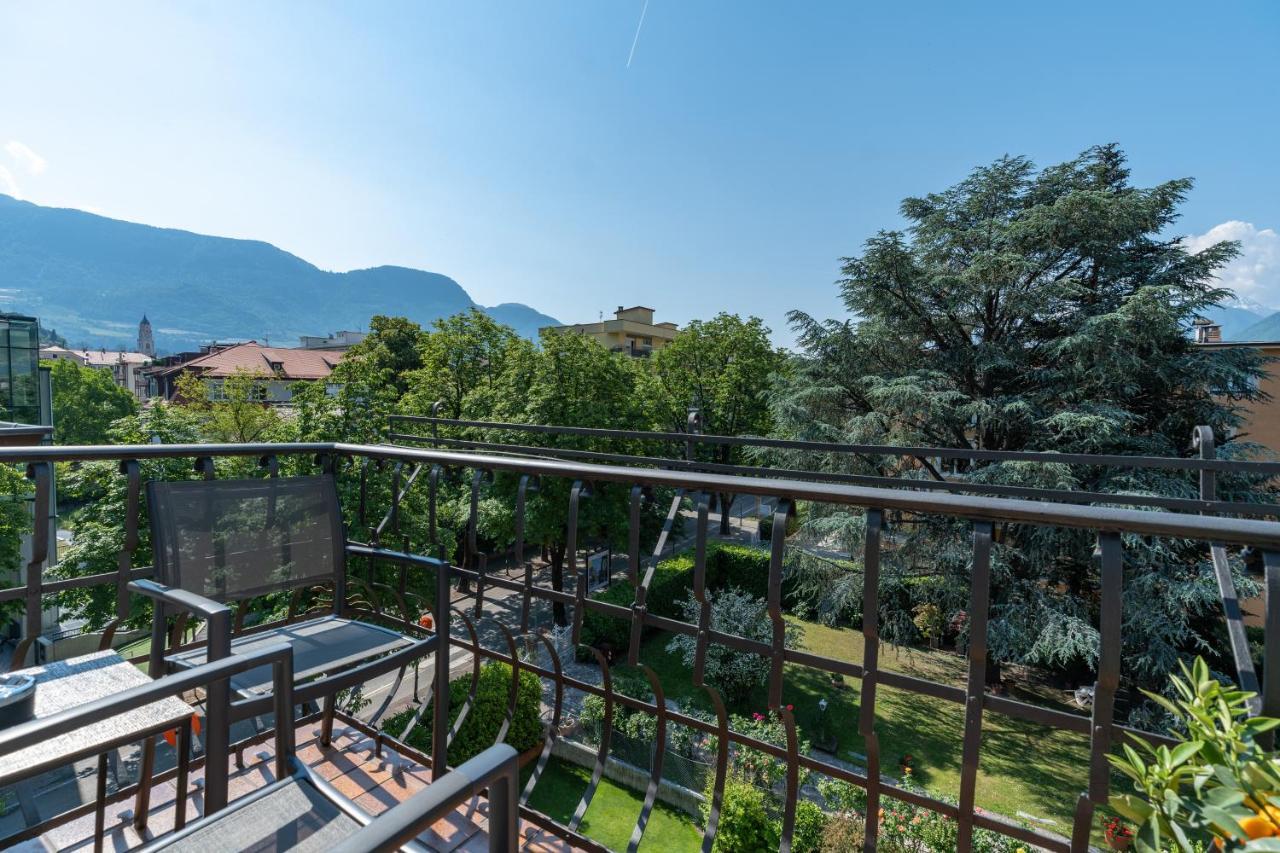 Villa Stubai - Penthouse In The Heart Of Merano Kültér fotó